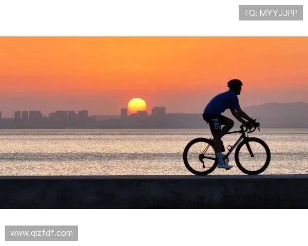 逆风前行的少年用一辆旧自行车骑出了属于自己的光辉人生